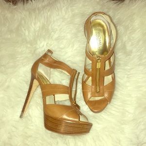 Michael Kors Berklry Playform Sandal